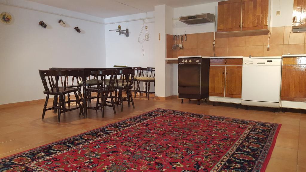 Hortenzia Apartment Сегед Екстер'єр фото